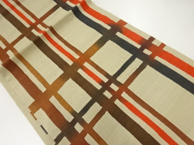 手織り紬格子模様織出し開き名古屋帯（額縁仕立て）